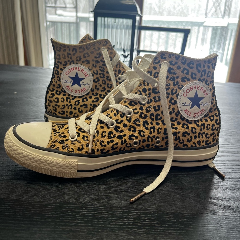 Converse Unisex Leopard Print Shoes (W8 and M6)